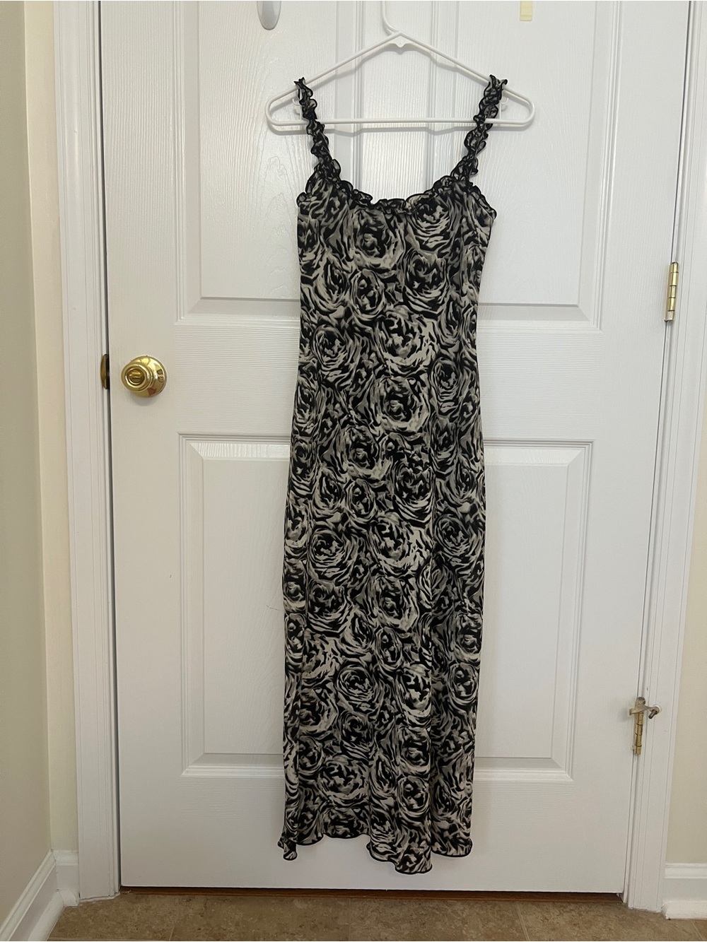 Cute strap dress